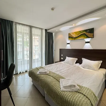 2 Bedroom Oliver In Marina Balčik
