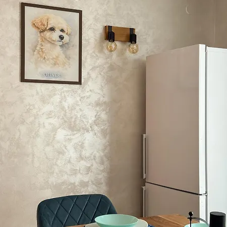 2 Bedroom Oliver In Marina