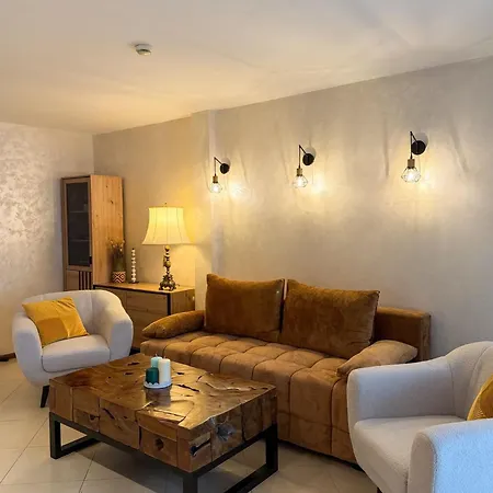 2 Bedroom Oliver In Marina Apartmán
