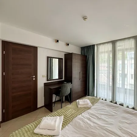 2 Bedroom Oliver In Marina Apartmán Balčik